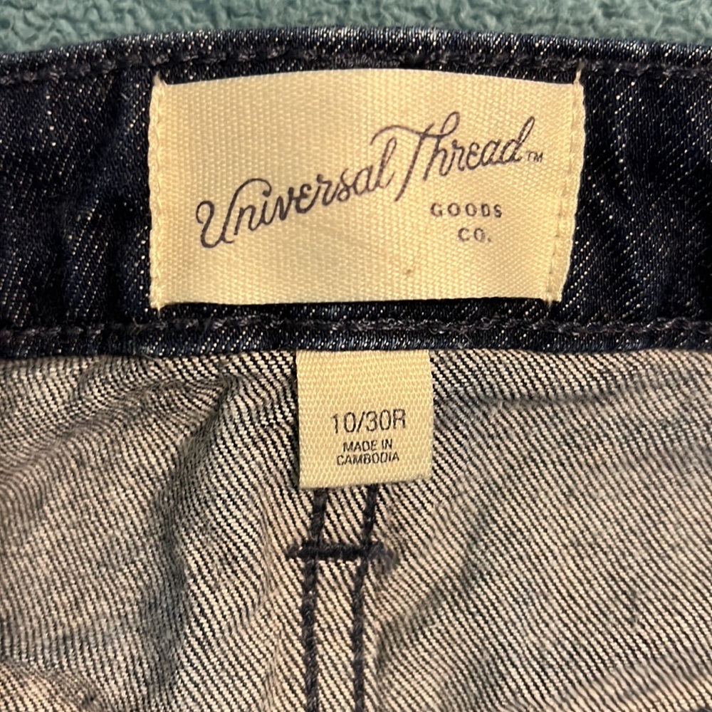Universal Thread Jean Shorts - Picture 3 of 3